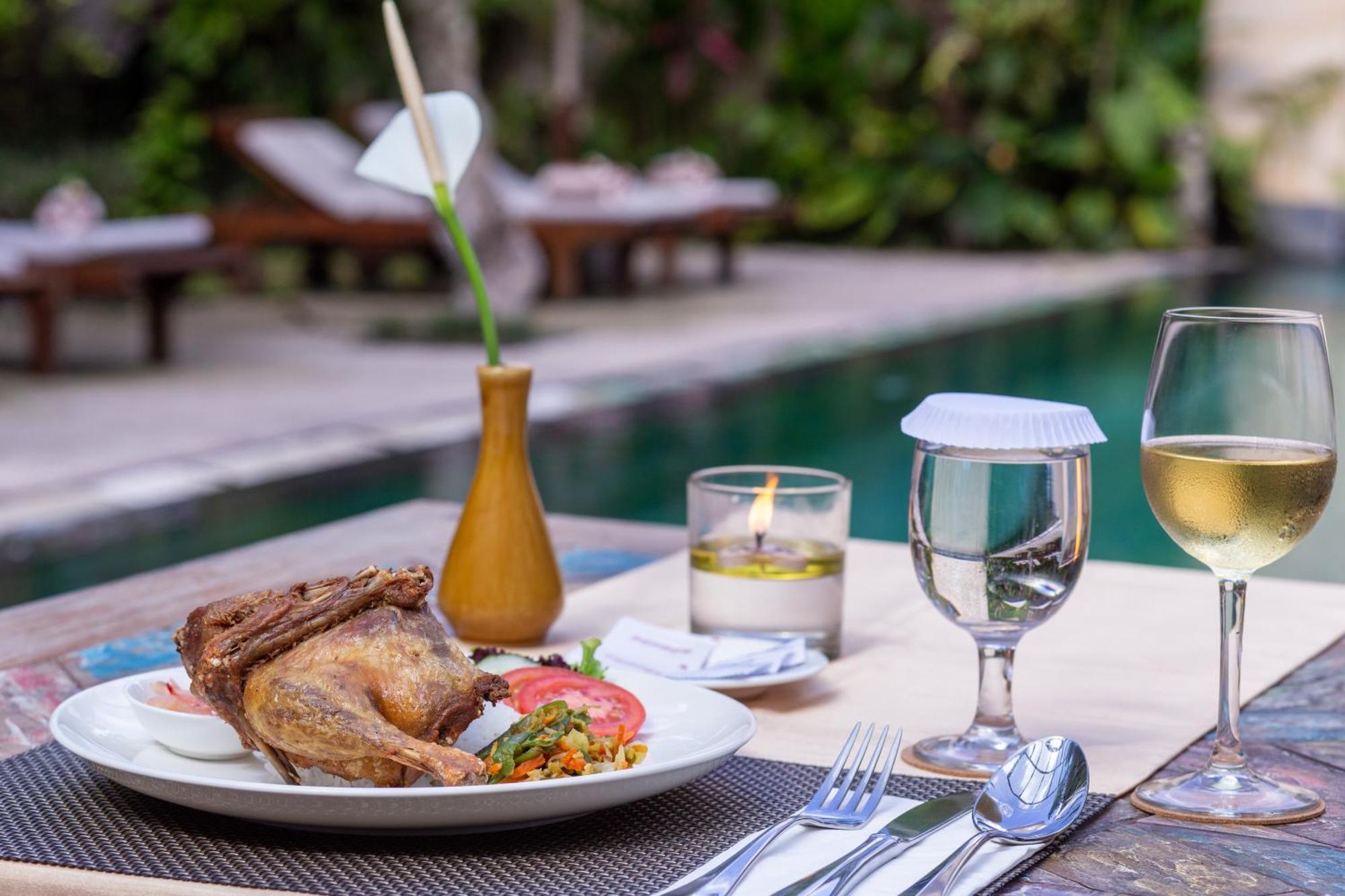 Awatara Boutique Resort Ubud Exterior photo